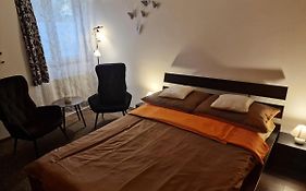 Tovarosi Apartman